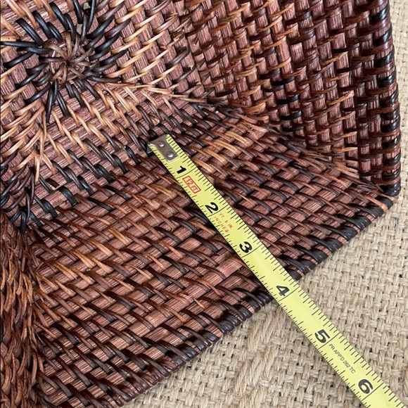 Beautiful Woven Basket - Picture 5 of 10